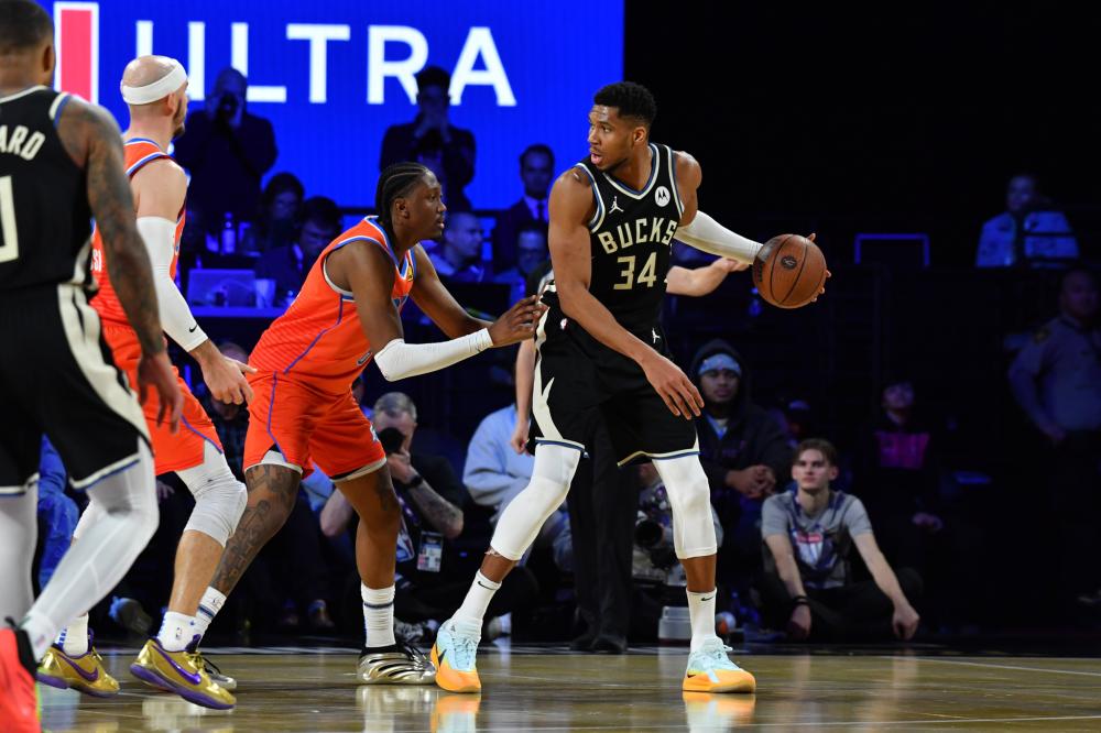 越的防守能 越的防守能