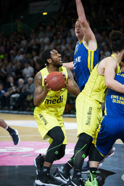 在赛后称 在赛后称