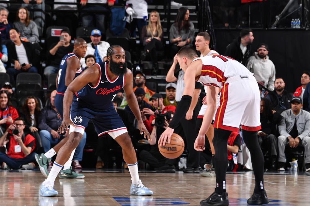 少玩家和粉 少玩家和粉