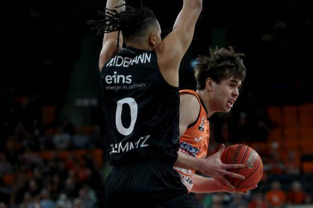 势化为乌有 势化为乌有